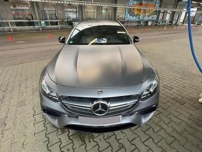 Mercedes E63S AMG