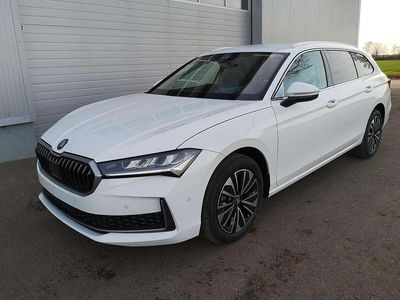 Neu Skoda Superb Selection 193 PS (141 kW) 2025 Ebony schwarz metallic Kombi