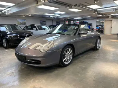 Usata Porsche 911 Carrera Cabriolet 320 CV (235 kW) 2002 Grigio Cabrio
