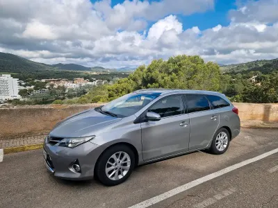 Gebraucht Toyota Auris Touring Sports 132 PS (97 kW) 2013 Silber Kombi