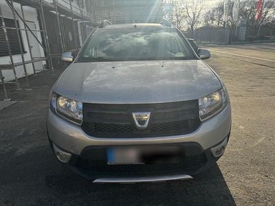 Silber Gebraucht 2013 Dacia Sandero Van / Kleinbus | 4.399 € (Guter Preis)