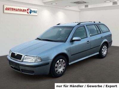 gebraucht Skoda Octavia 1.6i Kombi Tour