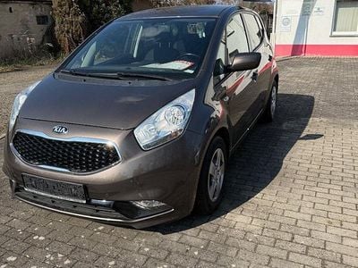 Gebraucht Kia Venga 125 PS (91 kW) 2018 Braun Kleinwagen
