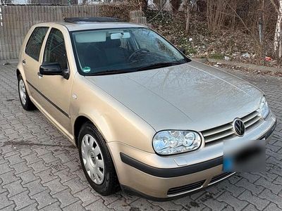 Gebraucht VW Golf IV 75 PS (55 kW) 2001 Gold Limousine