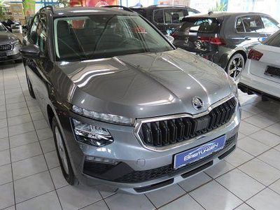 Neu Skoda Kamiq Selection 116 PS (85 kW) 2025 Grau SUV