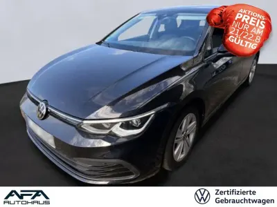 Gebraucht VW Golf VIII Life 131 PS (96 kW) 2023 Schwarz Limousine