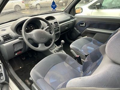 gebraucht Renault Clio II 