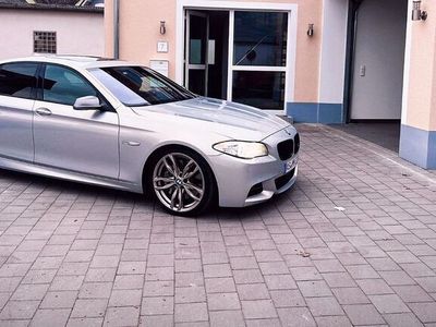 BMW M550