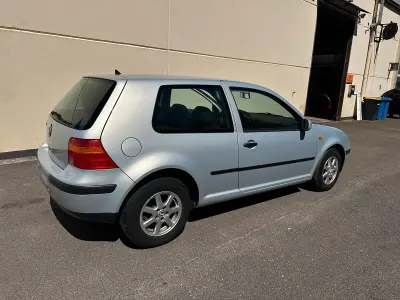 Gebraucht VW Golf III 75 PS (55 kW) 1998 Silber Limousine