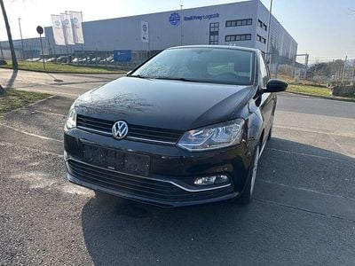 Gebraucht VW Polo Allstar 90 PS (66 kW) 2017 Schwarz Limousine