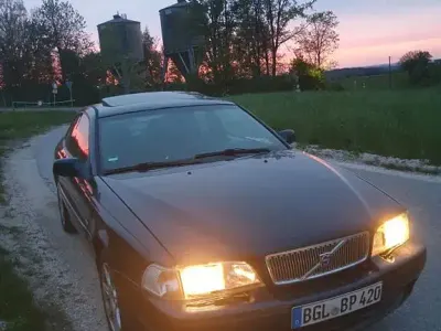 Usata Volvo C70 163 CV (119 kW) 2001 Blu Coupé