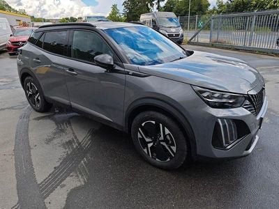 Gebraucht Peugeot e-2008 GT 114 kW (156 PS) 2023 Grau/typ aussenverkleidung met SUV