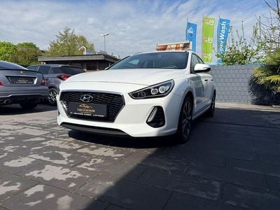 Second-hand Hyundai i30 Trend 140 CP (102 kW) 2017 Alb Break