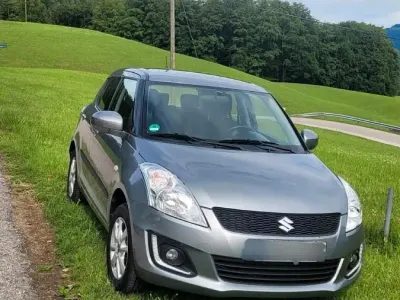 Gebraucht Suzuki Swift 94 PS (69 kW) 2016 Grau Kleinwagen