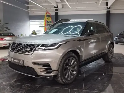 Gebraucht Land Rover Range Rover Velar R-Dynamic 300 PS (220 kW) 2019 Silber SUV