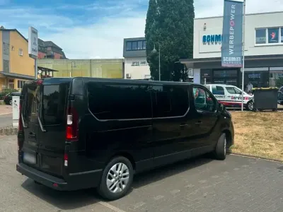 Gebraucht Nissan NV 170 PS (125 kW) 2020 Schwarz Van