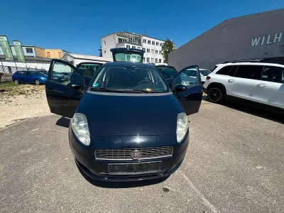 Gebraucht Fiat Punto 75 PS (55 kW) 2009 Andere farben Kleinwagen