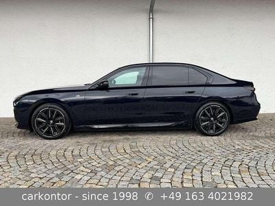 Gebraucht BMW i7 M Sport 400 kW (544 PS) 2024 Carbonschwarz metallic Limousine