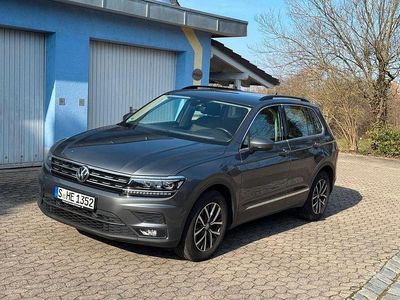 Gebraucht VW Tiguan Highline 150 PS (110 kW) 2019 Grau SUV