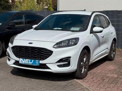 Weiß Gebraucht 2022 Ford Kuga ST-Line SUV | 25.900 € (Fairer Preis)