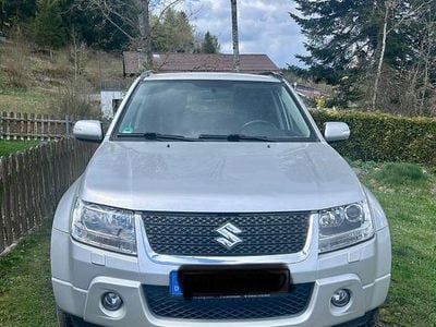 Usata Suzuki Grand Vitara Comfort 129 CV (94 kW) 2012 Argento SUV