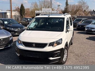 Usata Peugeot Rifter Active 131 CV (96 kW) 2018 Bianco Monovolume
