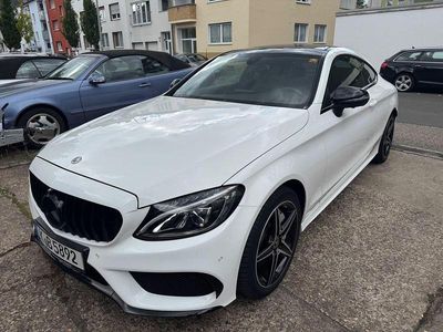 Weiß Gebraucht 2018 Mercedes C250 AMG | 25.000 € (Fairer Preis)