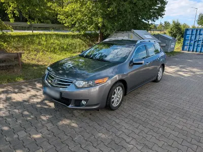 Gebraucht Honda Accord Elegance 156 PS (114 kW) 2009 Grau Kombi