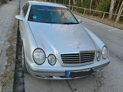 Gebraucht Mercedes CLK200 Elegance 136 PS (100 kW) 1997 Silber Coupé