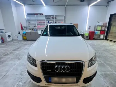 Gebraucht Audi Q5 170 PS (125 kW) 2010 Weiß SUV