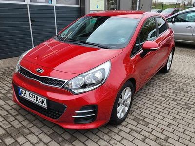 Second-hand Kia Rio DREAM-TEAM Edition 109 CP (80 kW) 2015 Roșu Berlinǎ