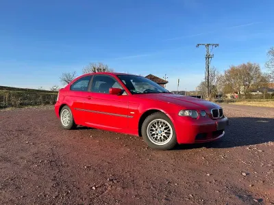 Gebraucht BMW 318 M Sport 143 PS (105 kW) 2003 Rot Coupé