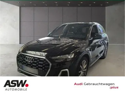 Gebraucht Audi Q5 S-Line 367 PS (269 kW) 2023 Mythosschwarz metallic SUV