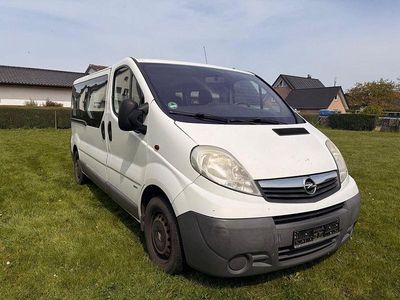 Second-hand Opel Vivaro 90 CP (66 kW) 2013 Alb Monovolum