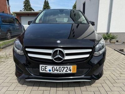 Mercedes B200