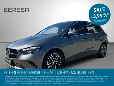 Gebraucht Mercedes B200 Progressive 163 PS (119 kW) 2025 Grau Van / Kleinbus