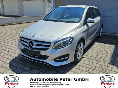 Gebraucht Mercedes B180 Urban 109 PS (80 kW) 2017 Silber Kleinwagen