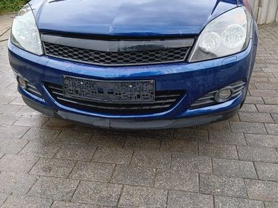 Opel Astra GTC