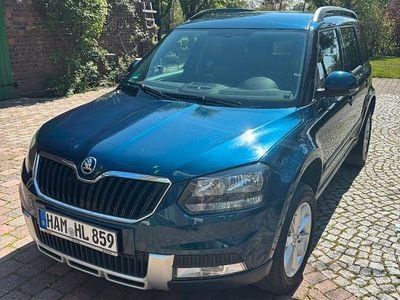 Second-hand Skoda Yeti Adventure 140 CP (102 kW) 2013 Albastru SUV