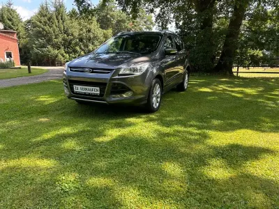 Gebraucht Ford Kuga SYNC Edition 140 PS (102 kW) 2015 Grau SUV