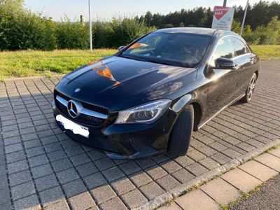 gebraucht Mercedes CLA200 7G-DCT Urban