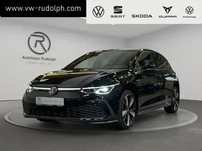 Używany VW Golf VIII GTD 200 KM (147 kW) 2021 Czarny Sedan/Limuzyna