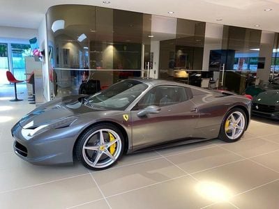 Gebraucht Ferrari 458 570 PS (419 kW) 2012 Grau Cabrio
