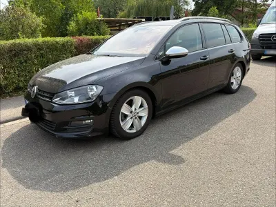 Gebraucht VW Golf VII 105 PS (77 kW) 2014 Schwarz Kombi
