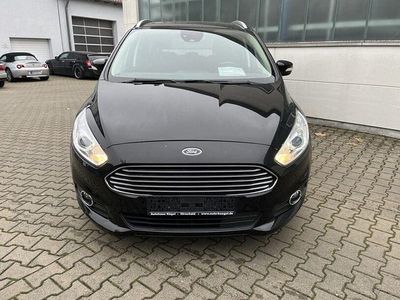 Iridiumschwarz Gebraucht 2018 Ford S-MAX Business Edition Van / Kleinbus | 18.990 € (Teuer)