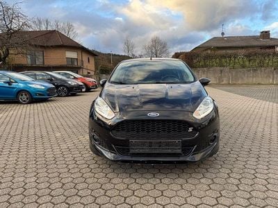 Second-hand Ford Fiesta Sport 95 CP (69 kW) 2016 Negru Hatchback