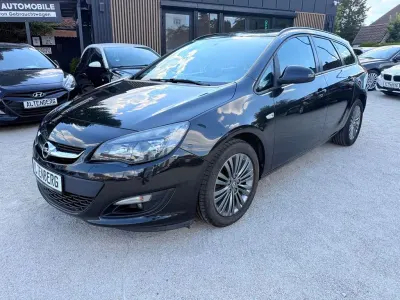 Gebraucht Opel Astra Edition 110 PS (80 kW) 2015 Schwarz Kombi