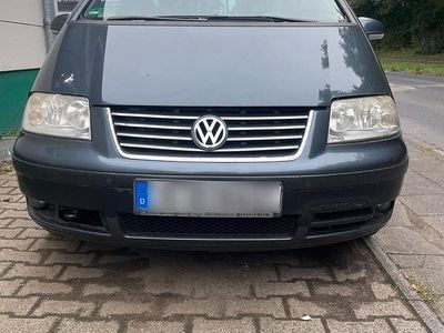 VW Sharan
