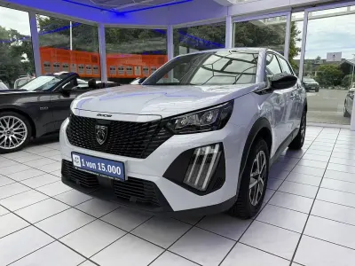 Gebraucht Peugeot 2008 Style 101 PS (74 kW) 2024 Weiß (metallic) SUV