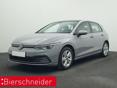 Usata VW Golf VIII Life 116 CV (85 kW) 2022 Grigio Berlina